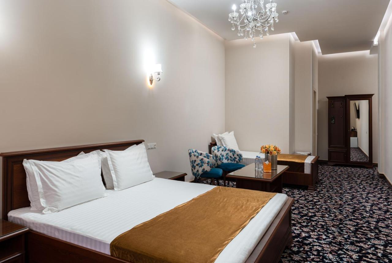 Aqua Hotel Tachkent Extérieur photo